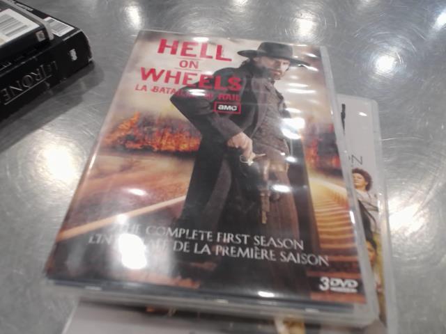 Hwll on wheels