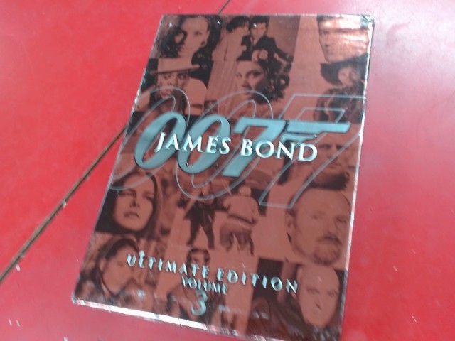 James bond 007 ultimate edition volume 3