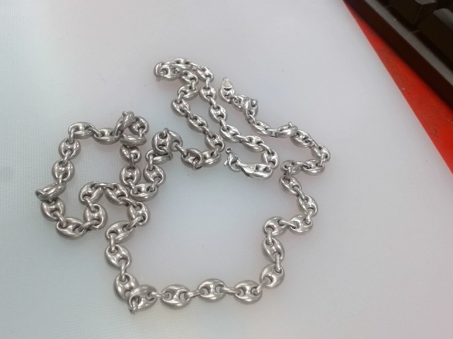 Chaine en argent