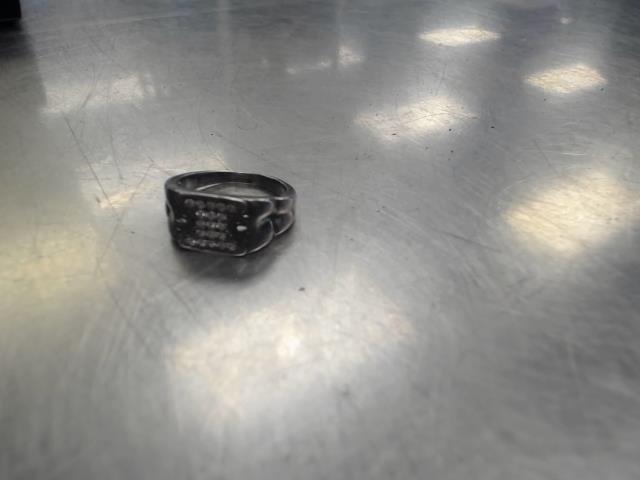 Bague en argent 925 petit pierre blanche