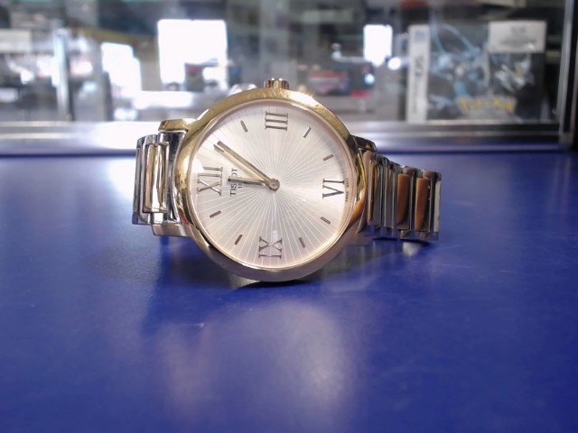 Montre femme saphire
