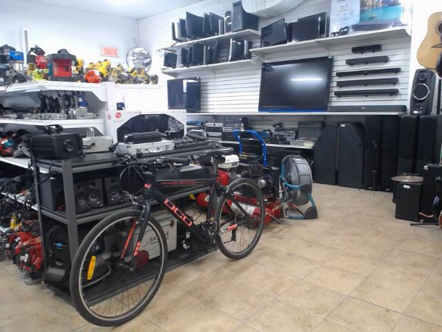 Velo noir et rouge dco
