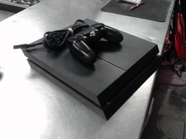 Console ps4 avec fils et manette
