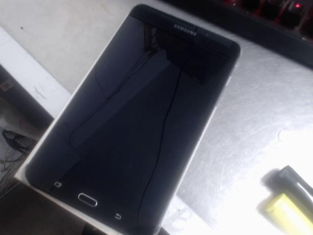 Samsung galaxy tab a (2016) + case blanc