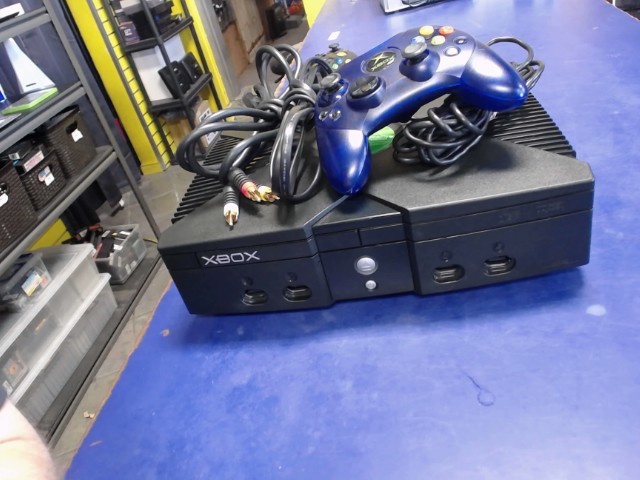 Console avec accessoires 1 manette