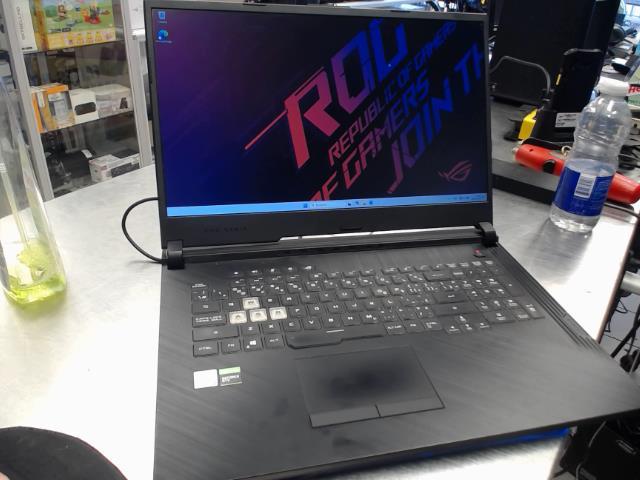 Ordinateur asus rog strix + chargeur