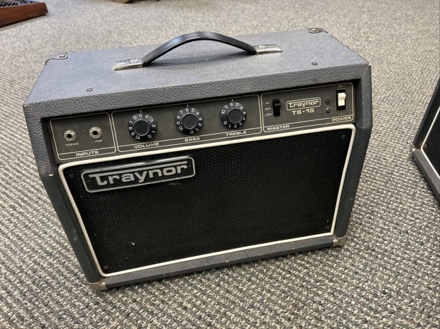 Amplificateur a guitare traynor amp
