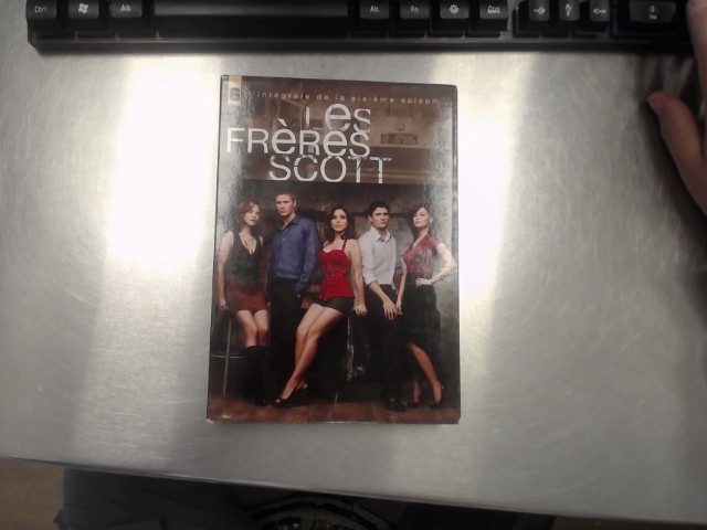Frere scott saison 6