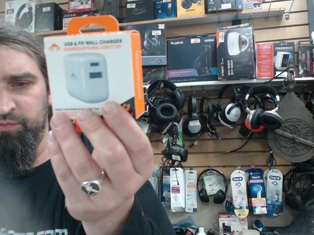 Usb charger 30w