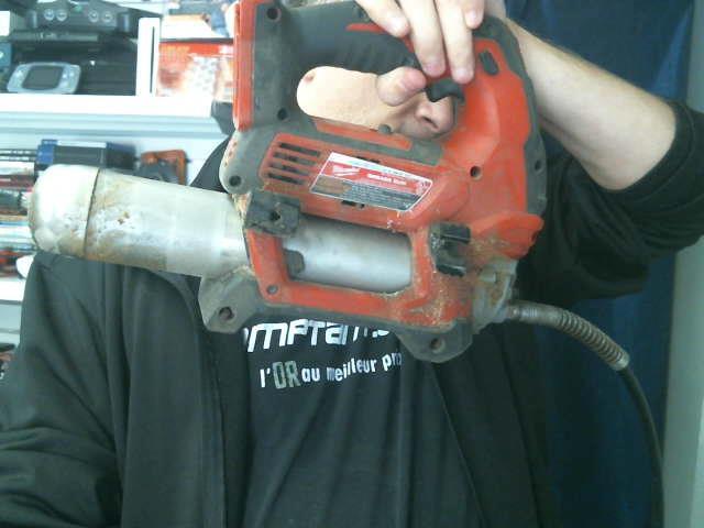 Grease gun a batterie