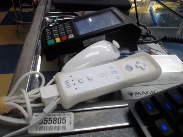Manette aven nun