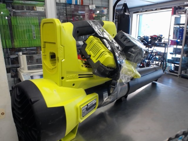 Blower ryobi avec batt 4ah + chargeur