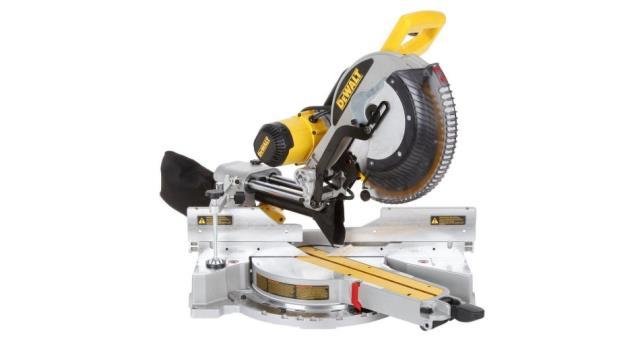 Scie dewalt dw708