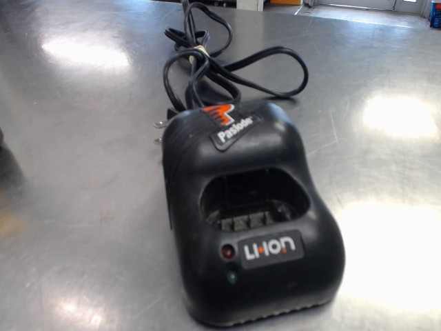 Paslode chargeur