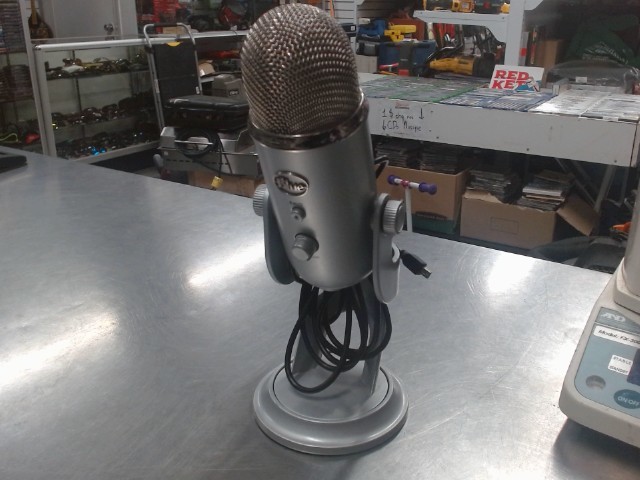 Microphone blue argent achete ici