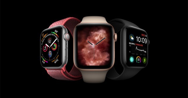 Apple watch serie 4  noir avec chargweur