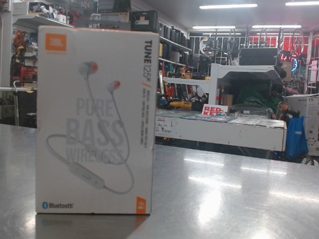 Jbl earbuds new in box sport