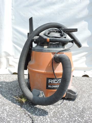 16 gal. 6.5 peak hp wet dry vacuum