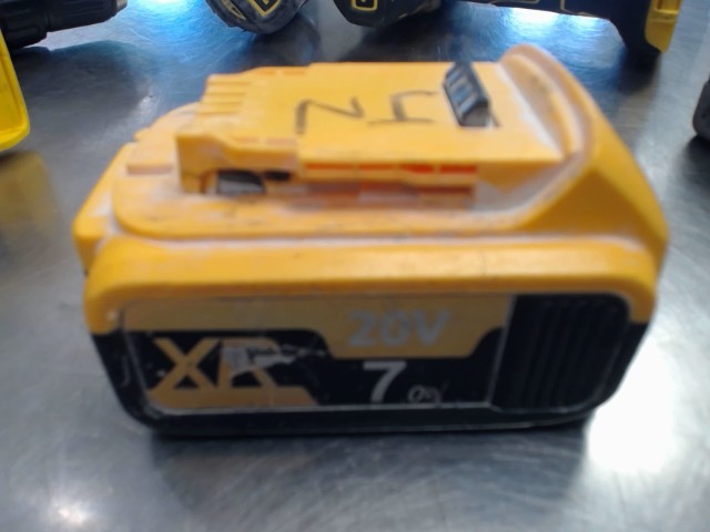 Fake batterie dewalt