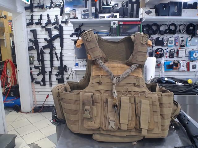 Veste tactique
