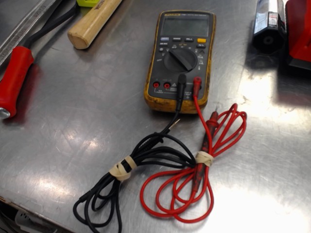 Digital multimeter