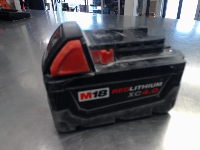 Batterie milwaukee 4ah