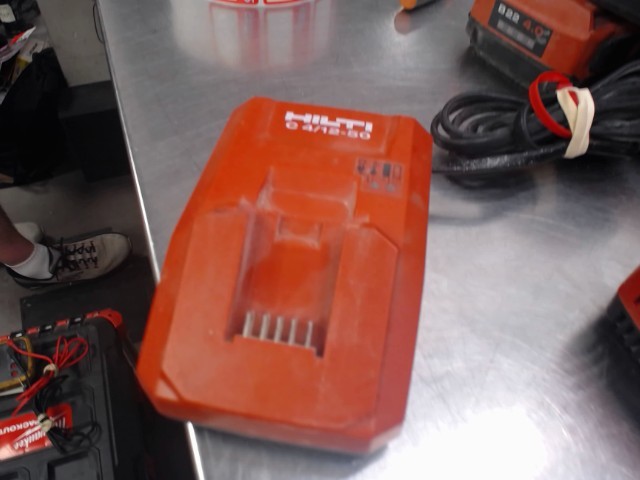 Chargeur hilti c 4/12-50