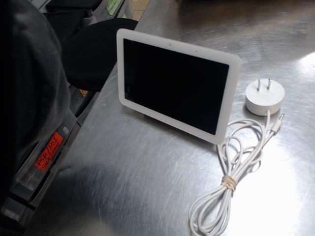 Google nest 2 + charg