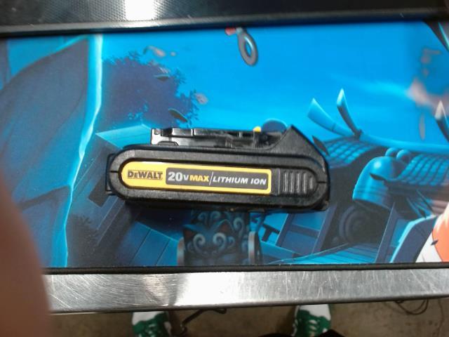 Battery dewalt 20v max 1.3ah