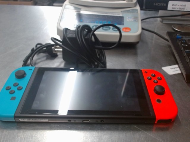 Nintendo switch 1 gen + chrg x dock