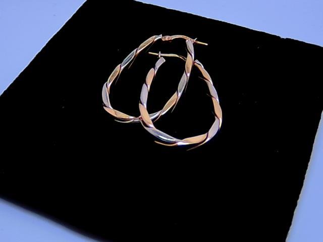 BOUCLES D OREILLES EN OR 10KT