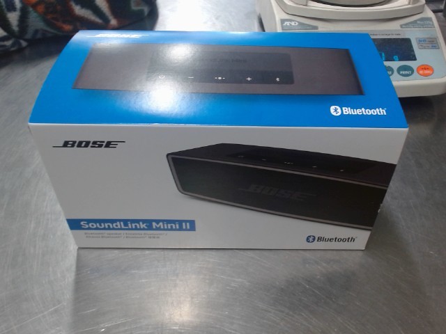 Ni ii in ox bose soundlink mini 2 grey