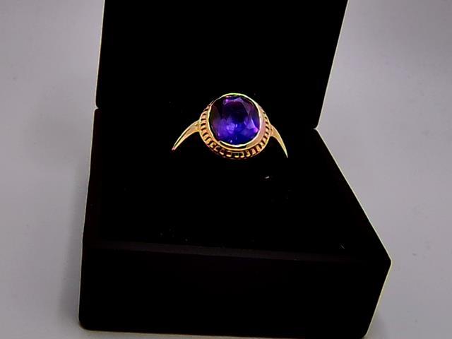 BAGUE EN OR 10KT