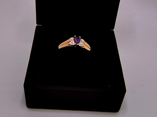 BAGUE EN OR 10KT