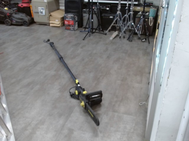 Chaine saw elect+pole