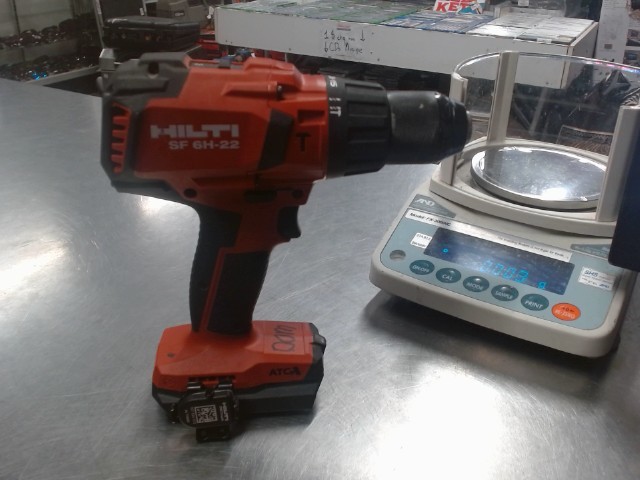 Hilti drill driver bonne condition