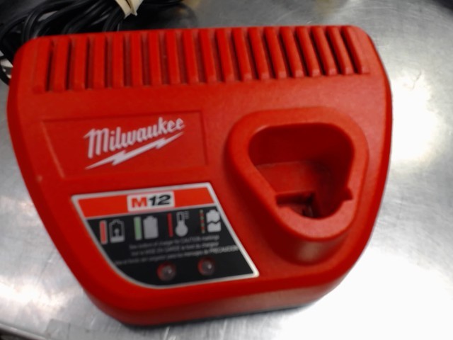 Chargeur m12