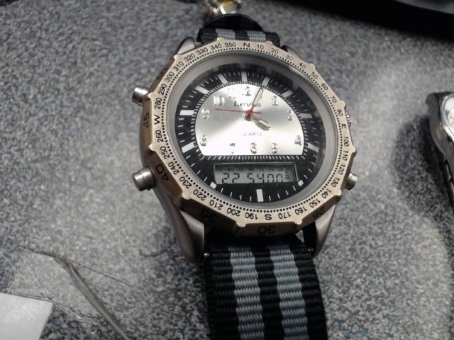 Montre d'homme levi's