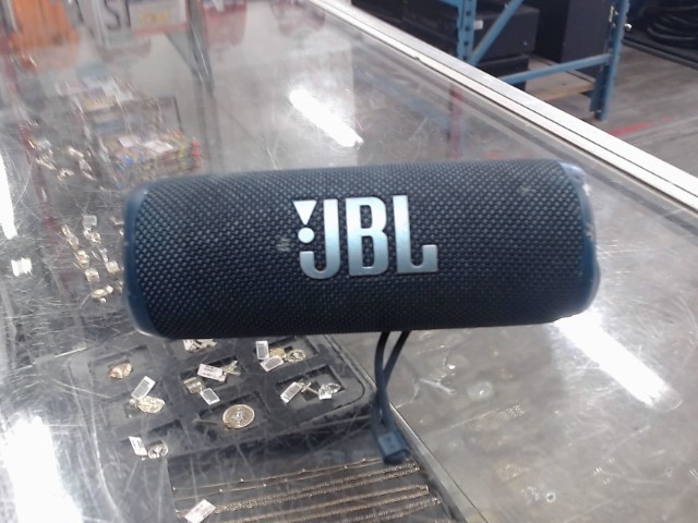 Speaker bluetooth no chrg