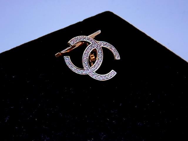 BOUCLES D OREILLES EN OR 10KT