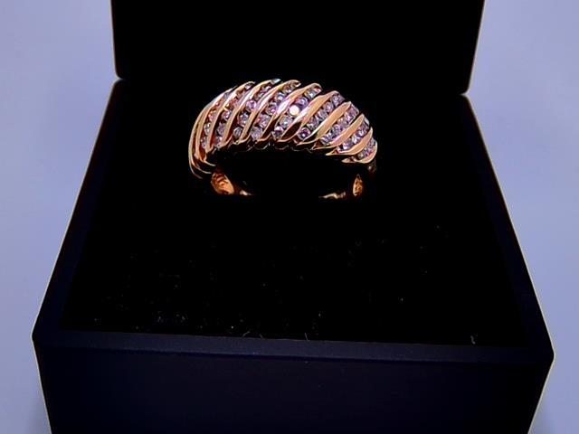 BAGUE EN OR 14KT AVEC DIAMANTS