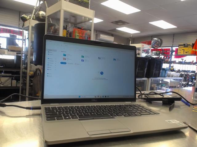Laptop i7-10thgen 32gb ram 500gb ssd