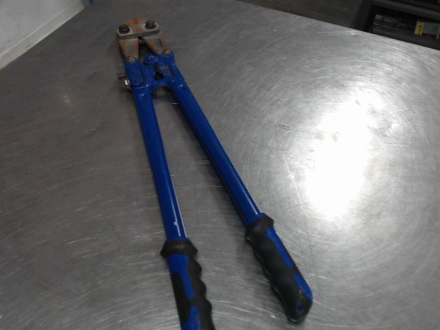 Paire de pince cutter bleu 24