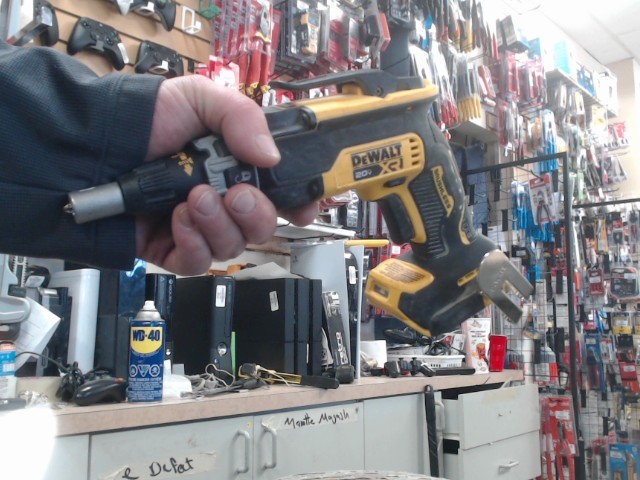 Drywall screwgun