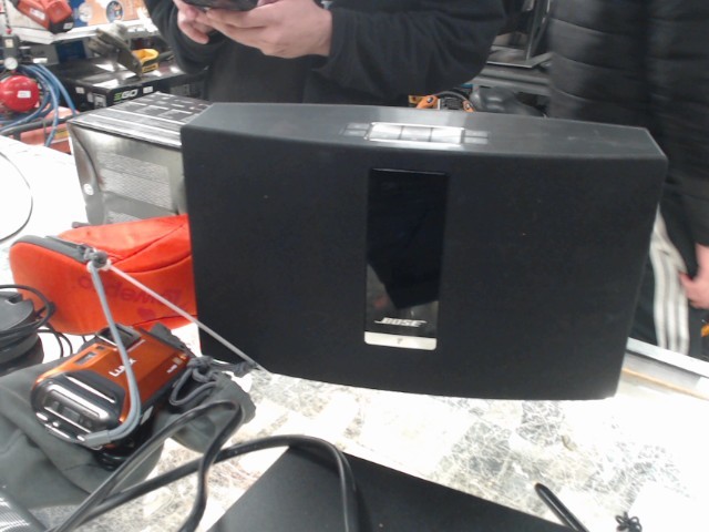 Soundtouch music system