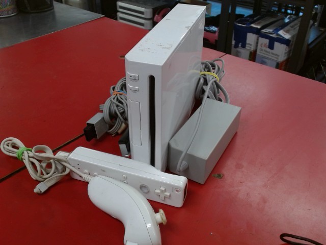 Console wii+manette+nunchuk+fils