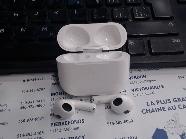 Airpod dans ettuie