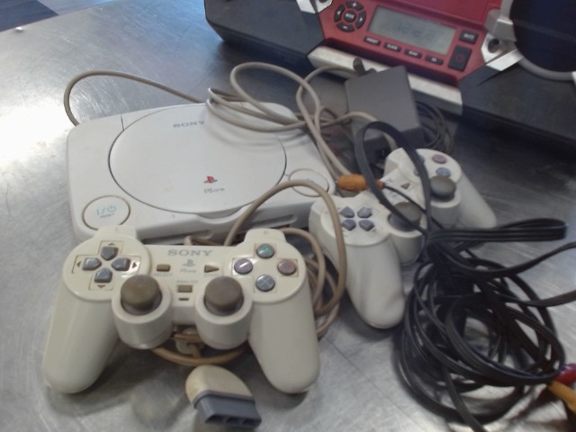 Ps1 slim + fils + 2 manettes