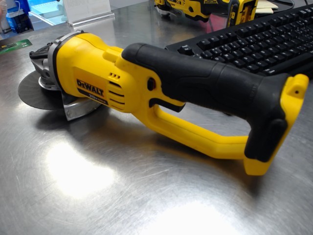 Angle grinder dewalt