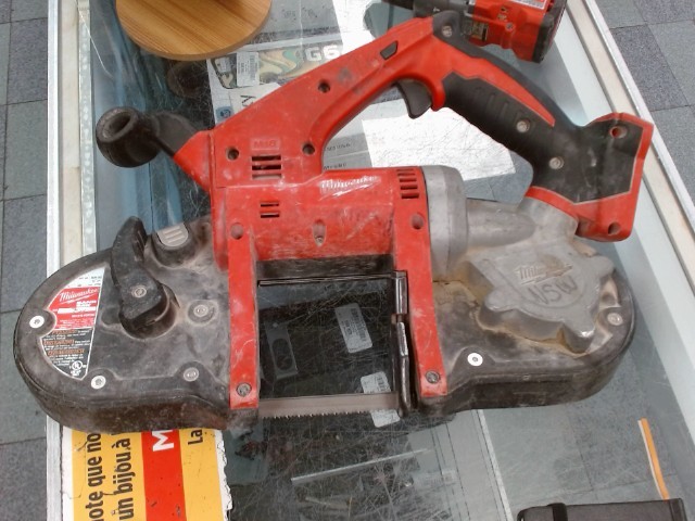 Band saw portable no batt no char